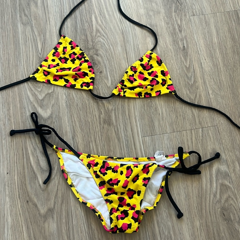 Made in Japan Leopard Bikini Set Size Small Fits M